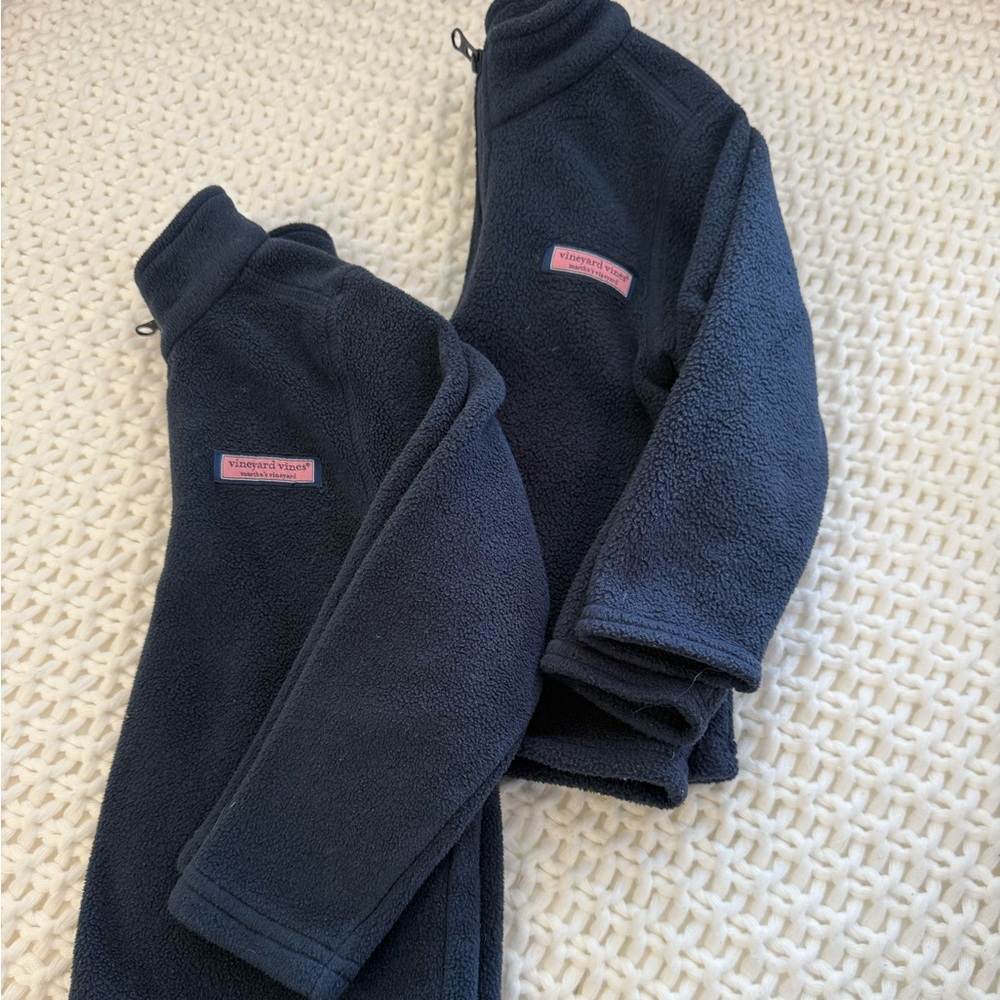 Set of Two (2) Vineyard Vines Navy Blue 1/4 Zip Fleece Jackets w/ whale logo 🐳